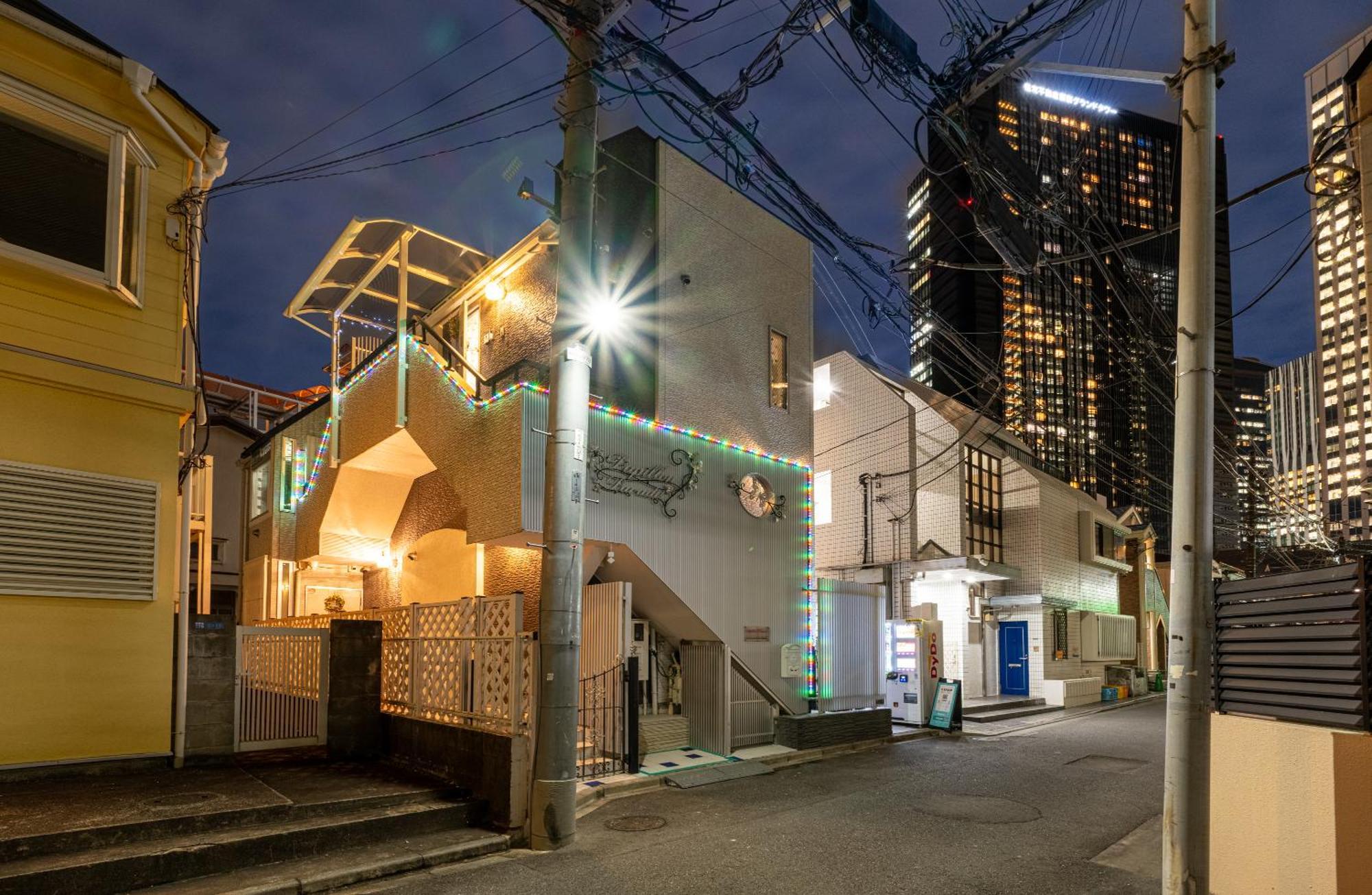 Papillon Paradis Nishi-shinjuku Apartament *